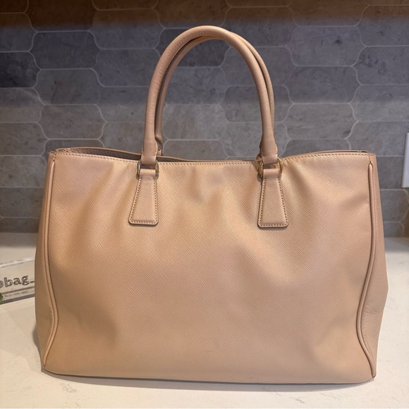 Prada Saffiano Tote Beige - Picture 4 of 13